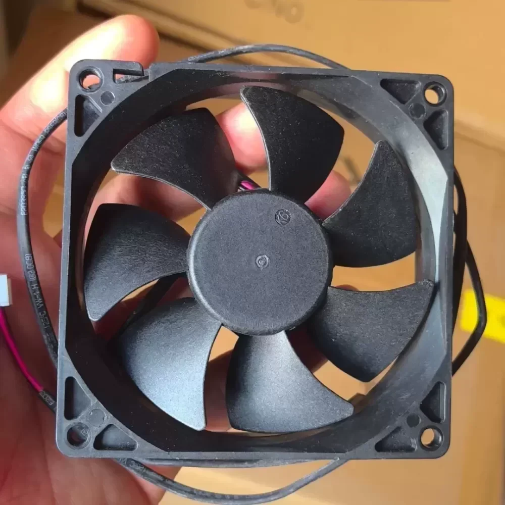 AD0924xB-A71GL ADDA DC brushless fan AD0924xB-A71GL ADDA DC brushless fan