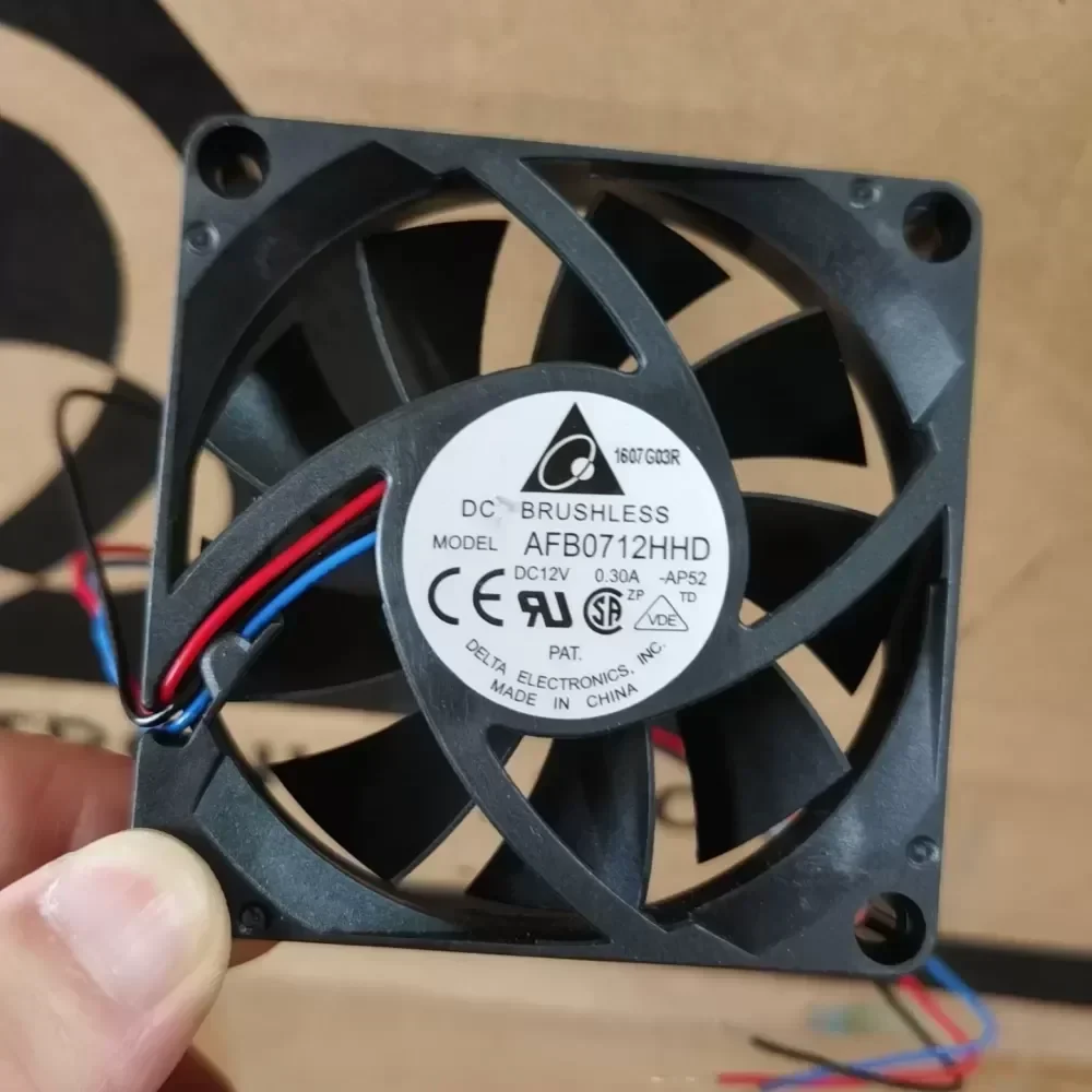 AFB0712HHD Delta 7020/12V fan