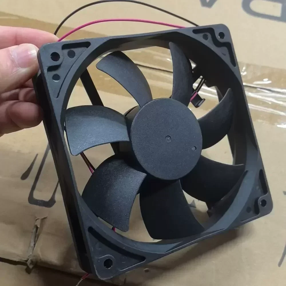 AQ1224HB-A71GL ADDA DC brushless fan AQ1224HB-A71GL ADDA DC brushless fan