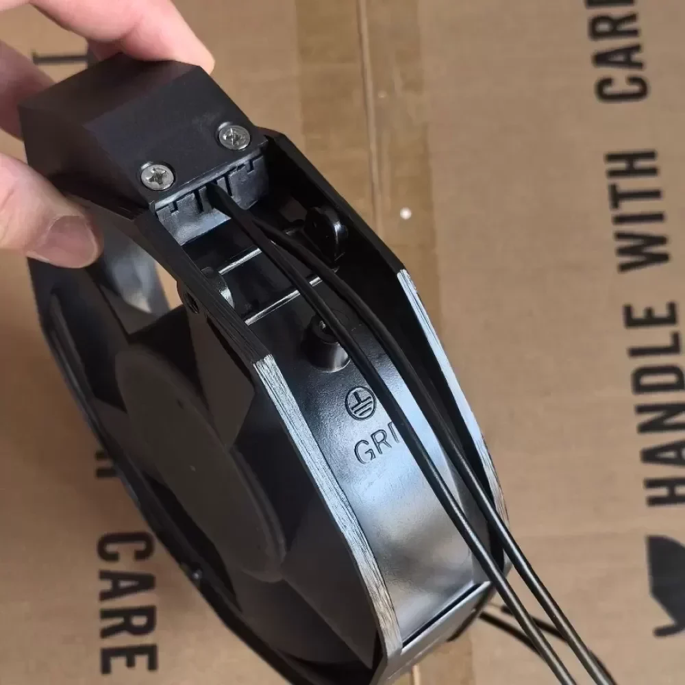 New Sanju SJ1738HA2 fan 220V-240 New Sanju SJ1738HA2 fan 220V-240