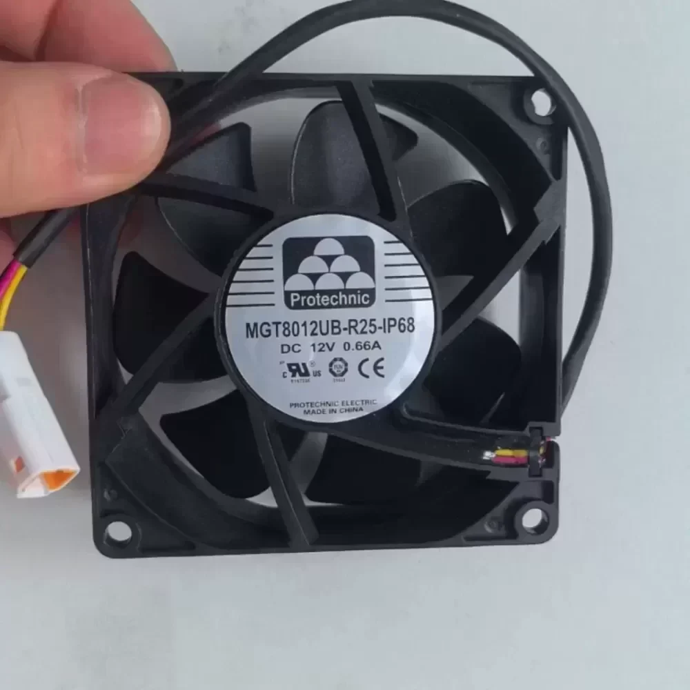 Protechnic MGT8012UB-R25-IP68 fan