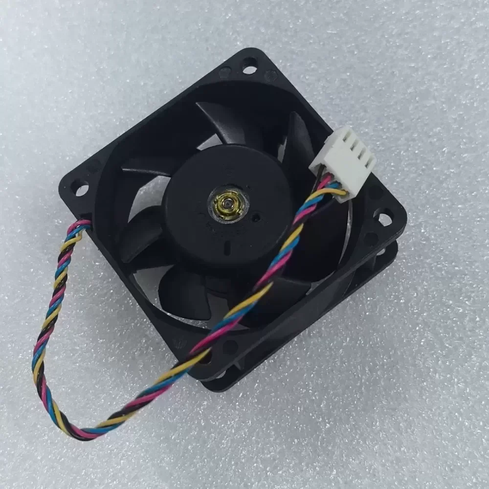 QFR0612DH Delta 12V 1.1A fan QFR0612DH Delta 12V 1.1A fan