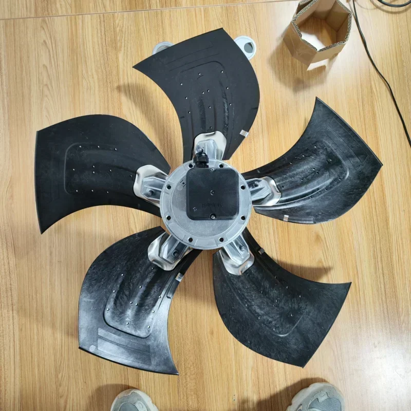 ebmpapst A6D630-AN01-01 400VAC 600W 890RPM 630mm 7515m3/h Compressor Air Conditioner Condenser Axial Fan ebmpapst A6D630-AN01-01 400VAC 600W 890RPM 630mm 7515m3/h Compressor Air Conditioner Condenser Axial Fan