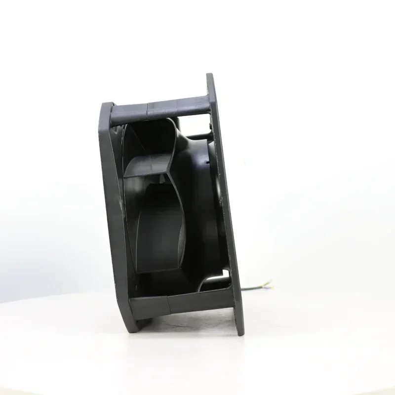 ebmpapst K3G220-RC05-15 270x270x92mm 230V AC 85W 2580rpm 0.7A Axial Fan ebmpapst K3G220-RC05-15 270x270x92mm 230V AC 85W 2580rpm 0.7A Axial Fan