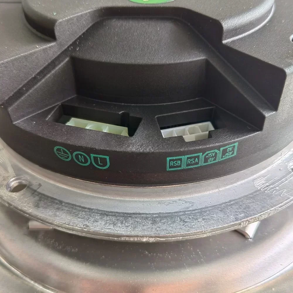 ebmpapst R3G400-AC30-61 EC 230V 1.7A 380W 2450m³/h 300Pa 400mm Centrifugal Fan ebmpapst R3G400-AC30-61 EC 230V 1.7A 380W 2450m³/h 300Pa 400mm Centrifugal Fan