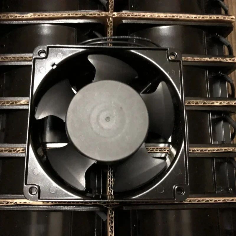 SUNON SP100A 1123xBT.GN 12cm 120x120x38mm AC 115V 20W 3150 RPM 165CFM CPU Laptop Fan SUNON SP100A 1123xBT.GN 12cm 120x120x38mm AC 115V 20W 3150 RPM 165CFM CPU Laptop Fan