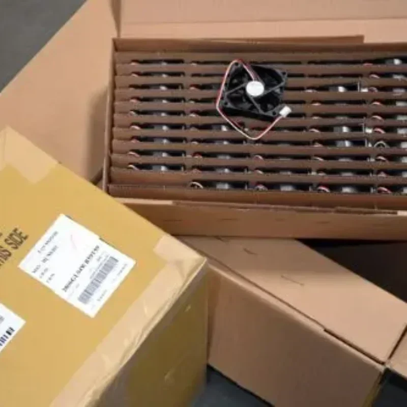 NMB 2406GL-04W-B49 12V DC 0.22A 60x60x15mm 6cm 6015 4100RPM Chassis Small Axial Fan NMB 2406GL-04W-B49 12V DC 0.22A 60x60x15mm 6cm 6015 4100RPM Chassis Small Axial Fan