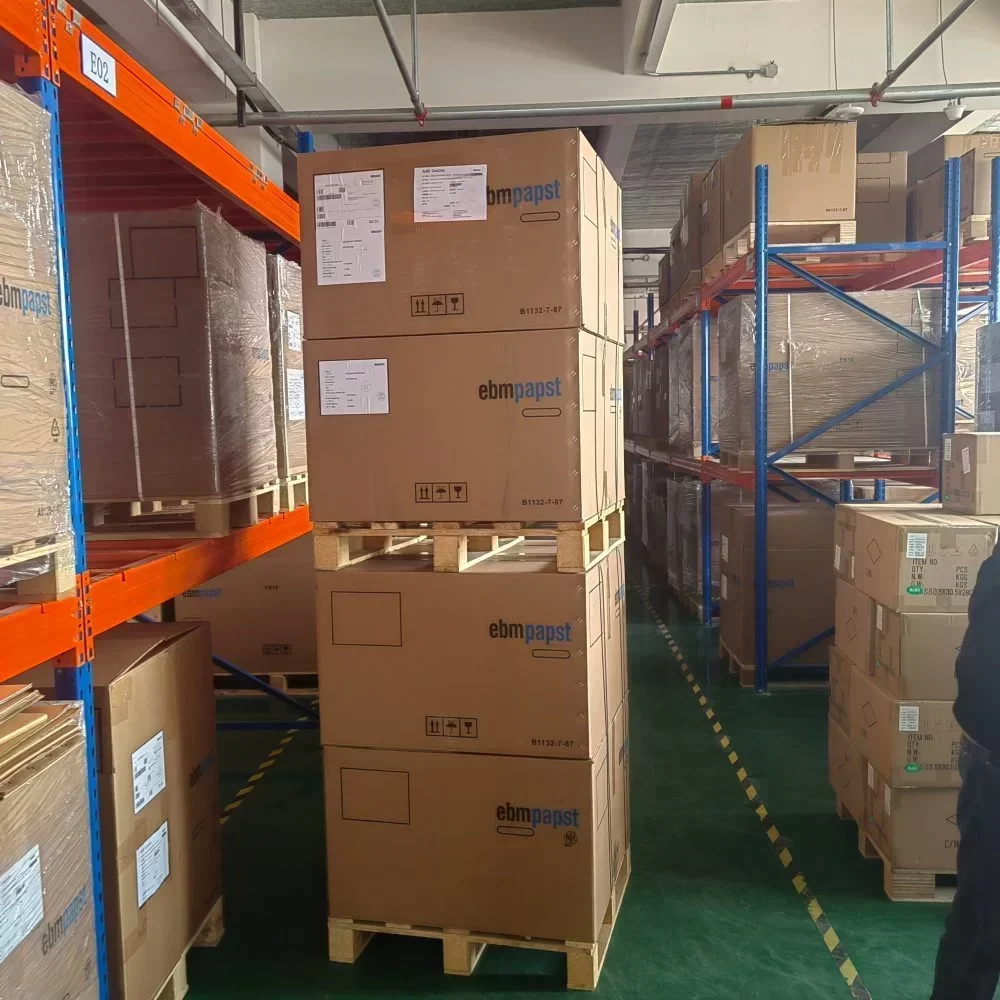 ebmpapst K3G560-8317081580 EC Centrifugal Fan 560MM 400V 1900RPM 3950W IP55 Plastic Blade Material ebmpapst K3G560-8317081580 EC Centrifugal Fan 560MM 400V 1900RPM 3950W IP55 Plastic Blade Material