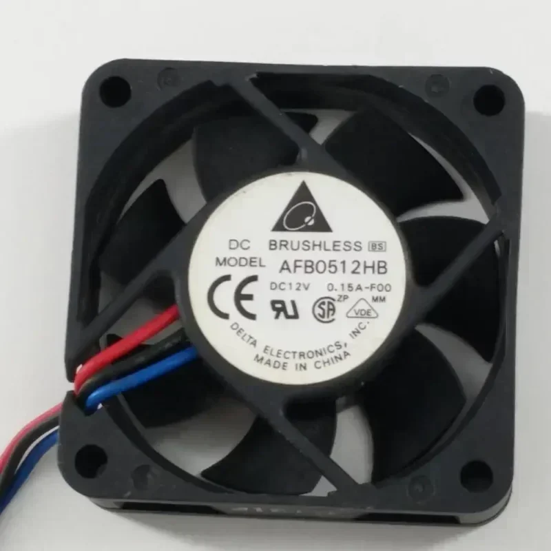 Delta AFB0512HB 12V DC 0.15A 5600RPM 14.13CFM 1.44W 3-wire Low Noise Chassis Axial Fan