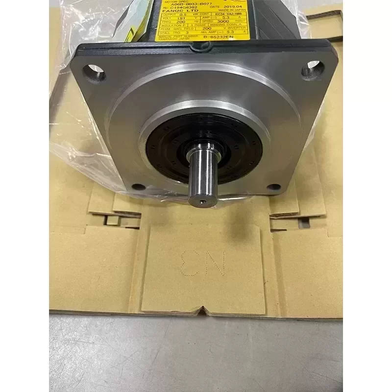 A06B-0033-B077 FANUC A06B0033B077 CNC AC Servo Motor A06B-0033-B077 FANUC A06B0033B077 CNC AC Servo Motor