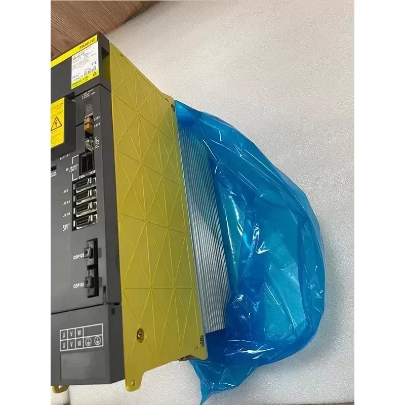 A06B-6097-H104 FANUC CNC Servo Drive A06B-6097-H104 FANUC CNC Servo Drive