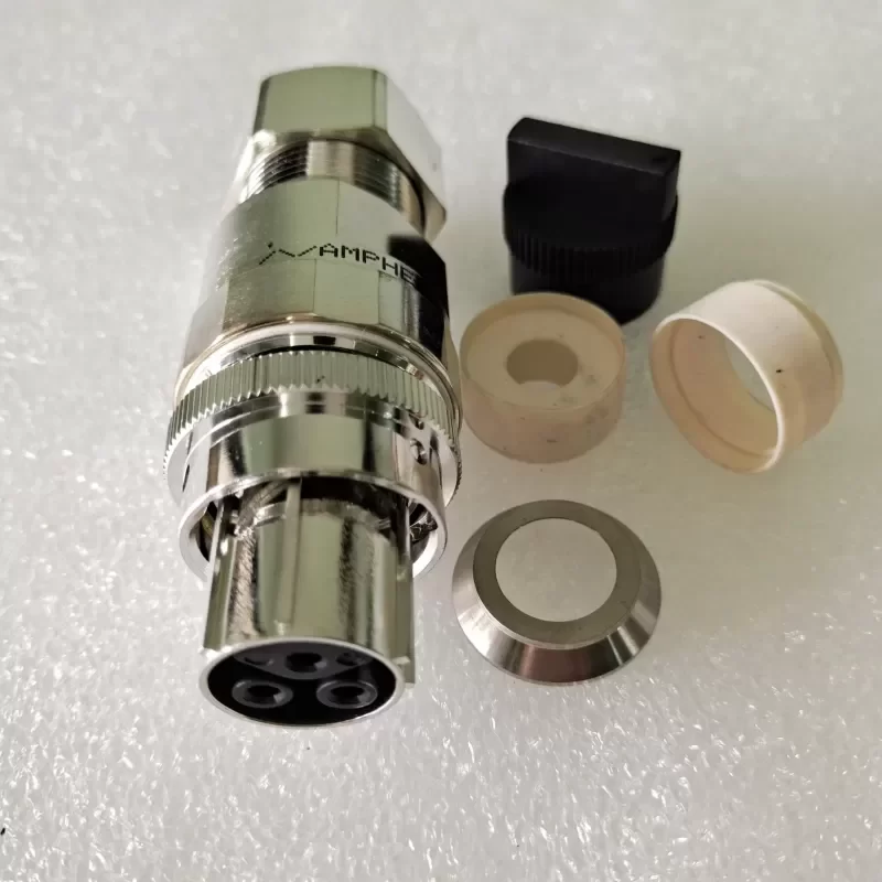 ERICSSON RNT 447 20/001 RRU Bo Plug Dc Connector Amphenol ERICSSON RNT 447 20/001 RRU Bo Plug Dc Connector Amphenol