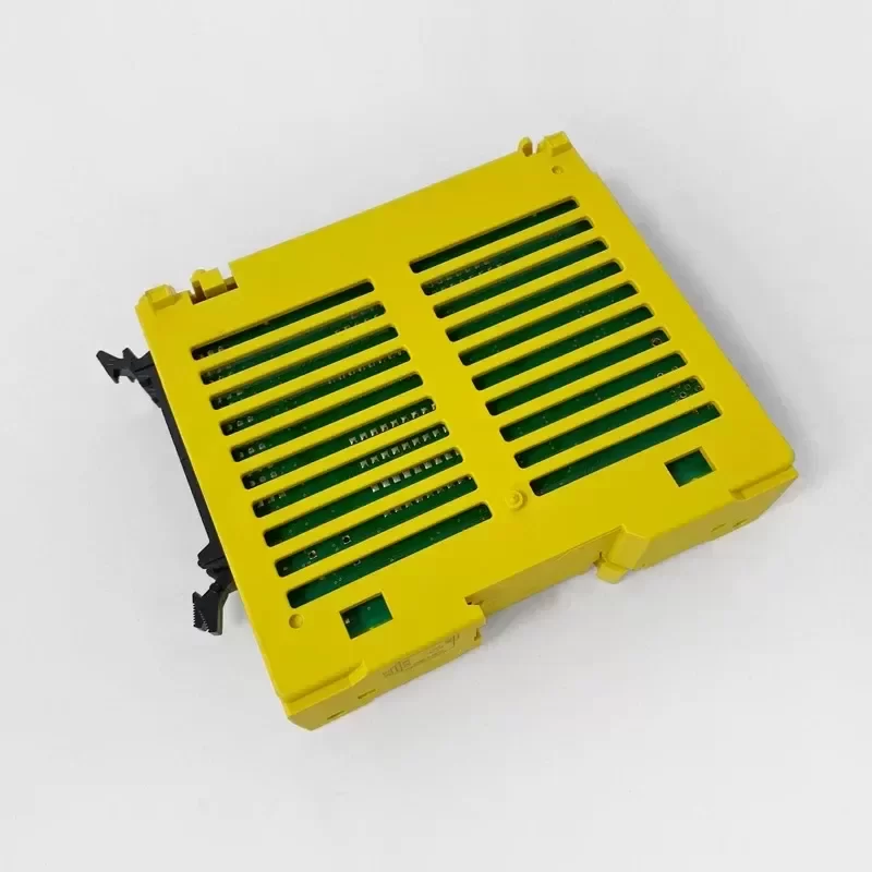 Fanuc A03B-0824-C003 Original IO Board Output Module Servo Driver Spot Fanuc A03B-0824-C003 Original IO Board Output Module Servo Driver Spot