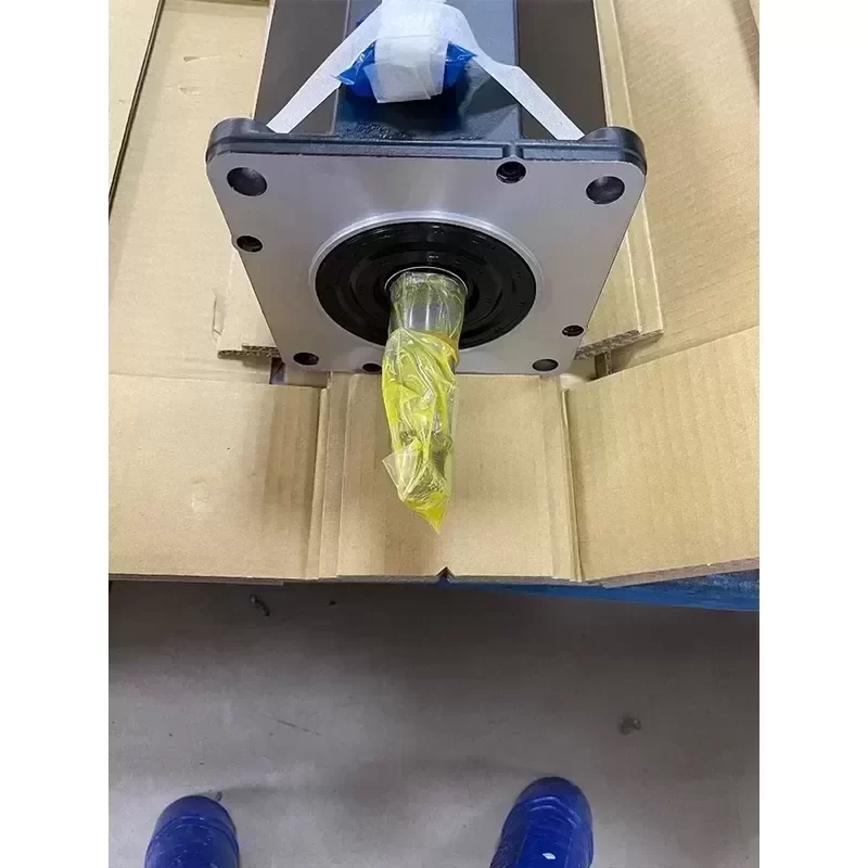 FANUC A06B-0151-B588 AC Servo Motor FANUC A06B-0151-B588 AC Servo Motor