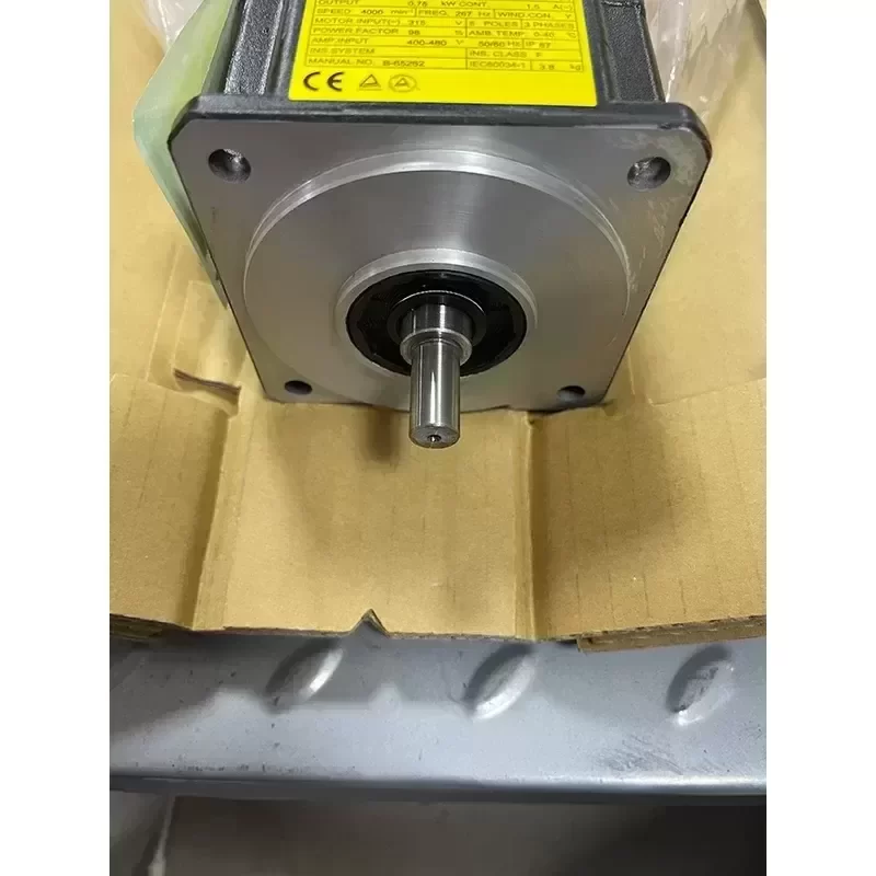 FANUC A06B-0213-B400#0100 AC Servo Motor FANUC A06B-0213-B400#0100 AC Servo Motor