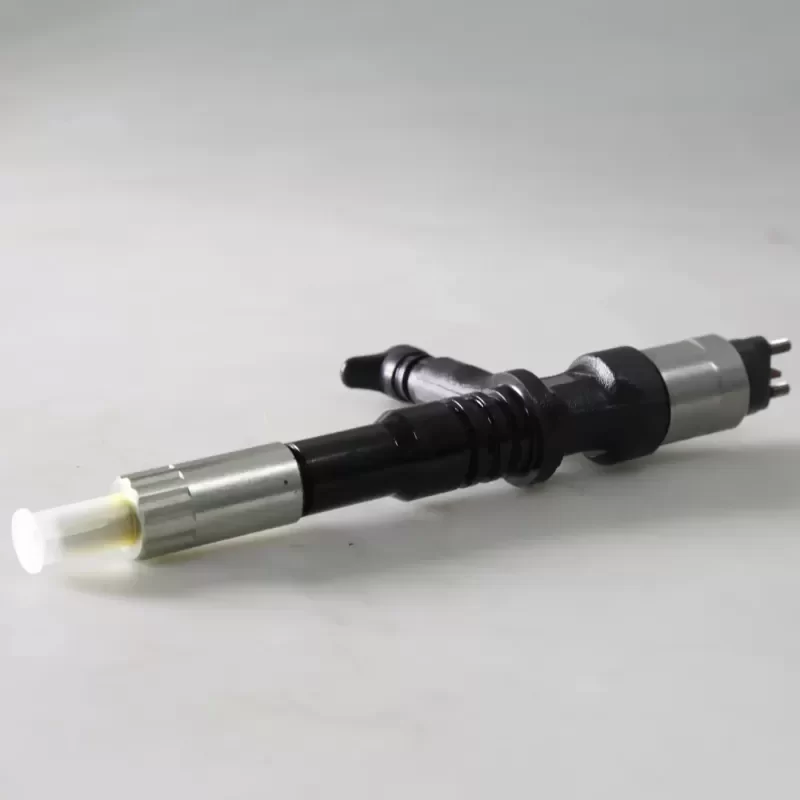 Komatsu 6251-11-3100 INJECTOR ASSEMBLY for PC400-8 PC450-8 Komatsu 6251-11-3100 INJECTOR ASSEMBLY for PC400-8 PC450-8