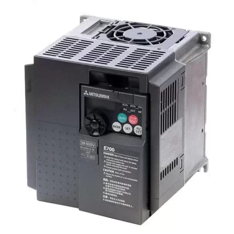 Mitsubishi Inverter FR-E720-2.2K 3-Phase 220V AC Motor Lightweight Universal Type Series FR-E720 Series Mitsubishi Inverter FR-E720-2.2K 3-Phase 220V AC Motor Lightweight Universal Type Series FR-E720 Series