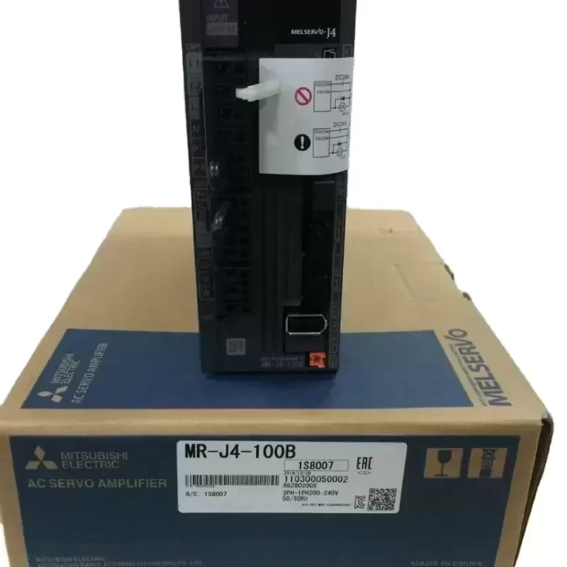 Mitsubishi MR-J4-100A 1000W Universal Interface Servo Drive Single Three-Phase AC220V Power Supply