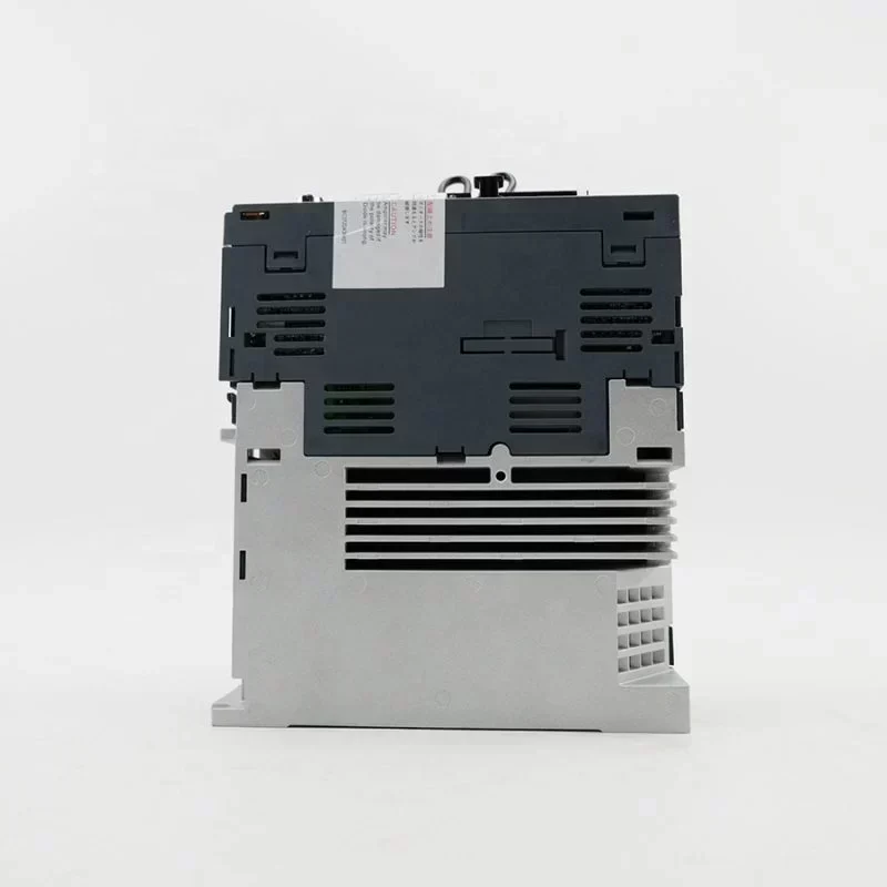 PLC Controller MRJ470A Mitsubishi 750W Servo Drive MR-J4-70A PLC Controller MRJ470A Mitsubishi 750W Servo Drive MR-J4-70A