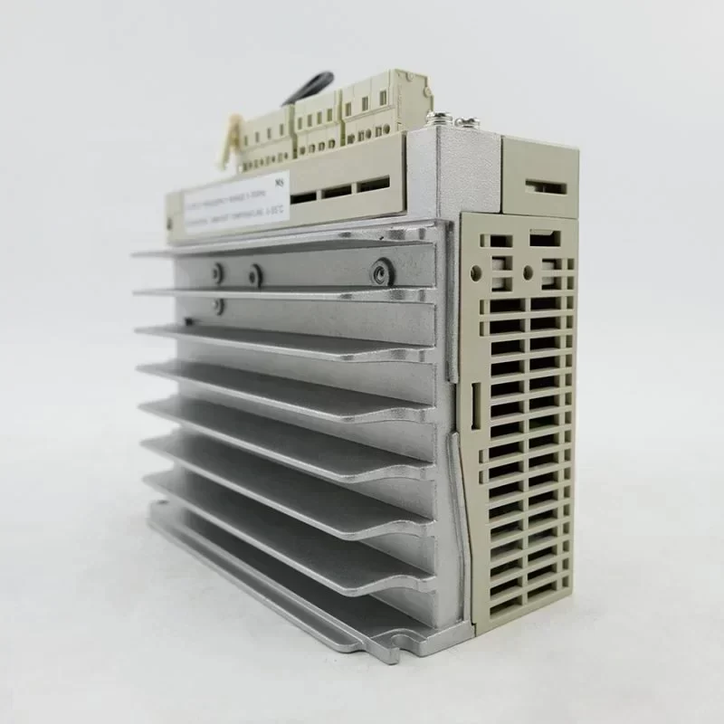 Yaskawa Servopack SGDH AC Servo Drive Amplifier 400W SGDH-04AE