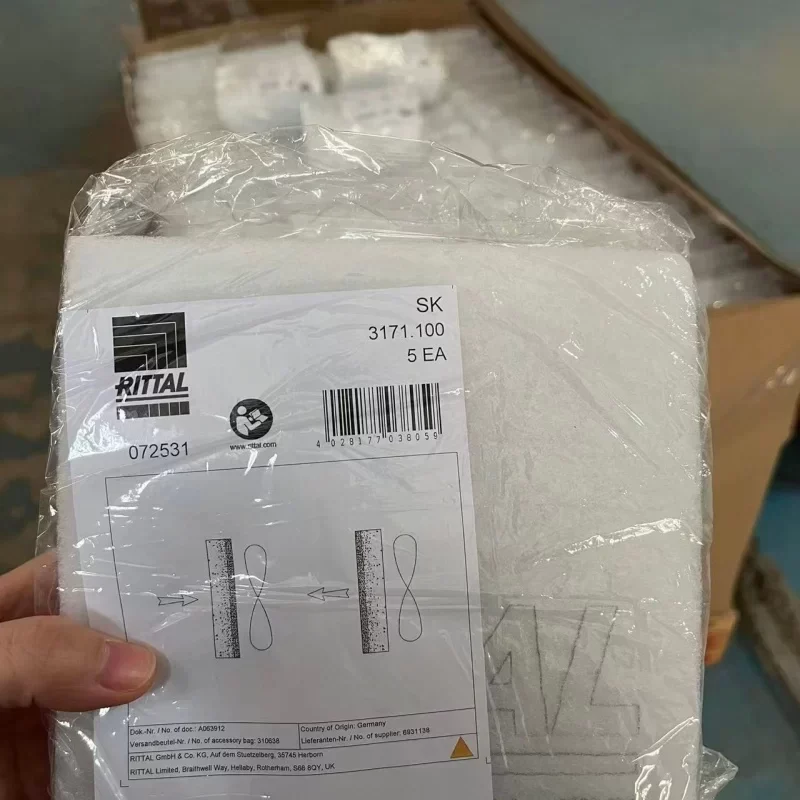 Rittal SK3171.100 Filter Mat G3 173x173mm Rittal SK3171.100 Filter Mat G3 173x173mm